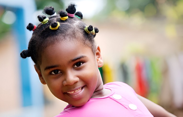 Half Bantu Knots And Two-Strand Twists