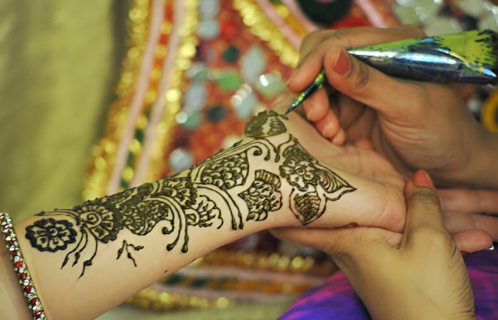 Front Mehndi Design