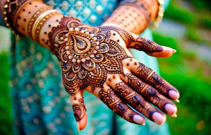 Henna Art Designs