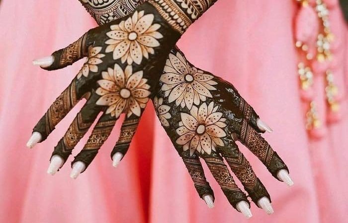 New Simple Mehndi Designs